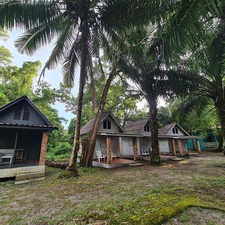 Vijit Bungalow Koh Phayam Exterior photo