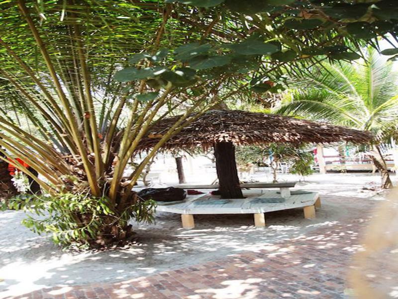 Vijit Bungalow Koh Phayam Exterior photo